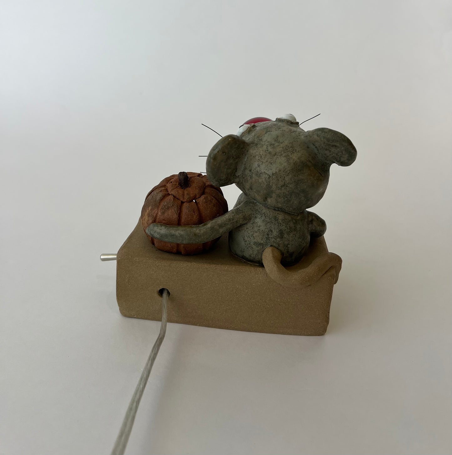 Trick Or Treat Rat Lamp